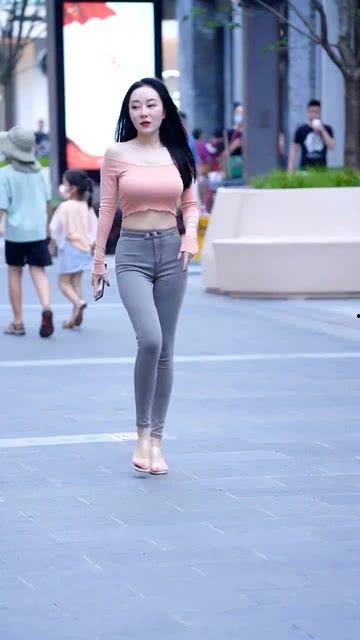 网红小透明多高可以穿,揭秘身高与穿搭的完美融合