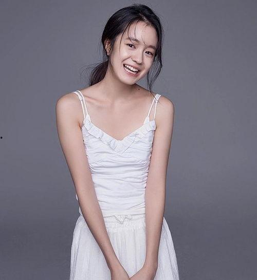 朴字女明星,美丽与才华并存的璀璨之星”