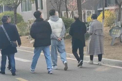 吃瓜事件网红采访,揭秘幕后真相与公众舆论的较量