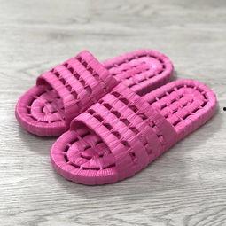 爆款网红拖鞋带钻图片