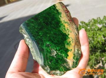 拿一块玉料怎么看材质,一块玉料如何揭示其内在品质之谜