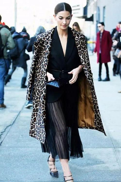 明星买大衣视频,跟随潮流，打造冬季时尚风采