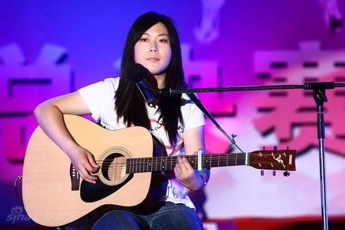 安陆网红唱歌女孩,歌声传遍网络的青春旋律